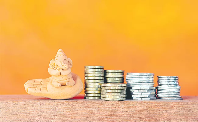 Important Investing Lessons From Ganesha - Sakshi