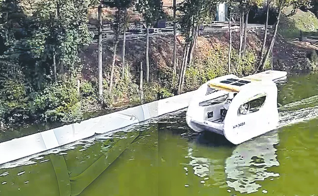 Solar Powered Boat Launched By American Company Gosun - Sakshi
