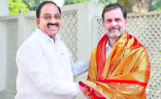 Congress Leader Tummala Nageswara Rao Meets Rahul Gandhi - Sakshi