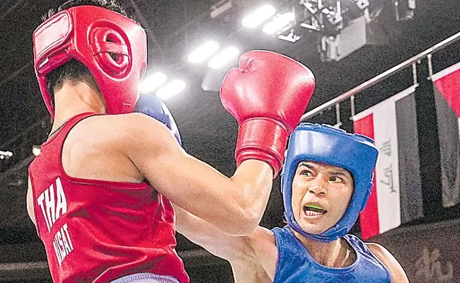Indian star boxer lost in the semis - Sakshi