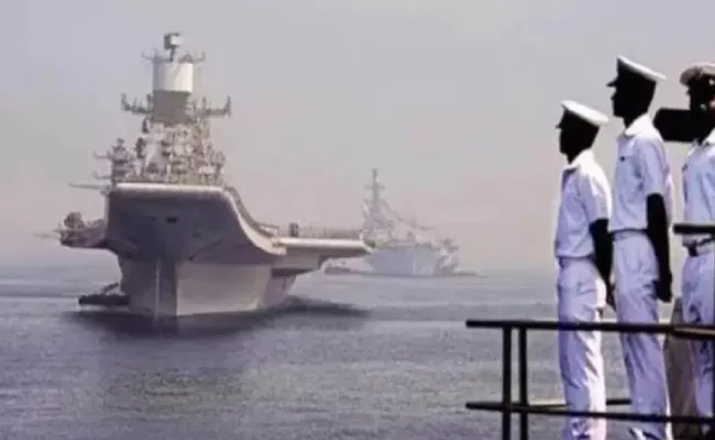 8 Navy Veterans Get Death In Qatar  Shocked India To Contest Order - Sakshi