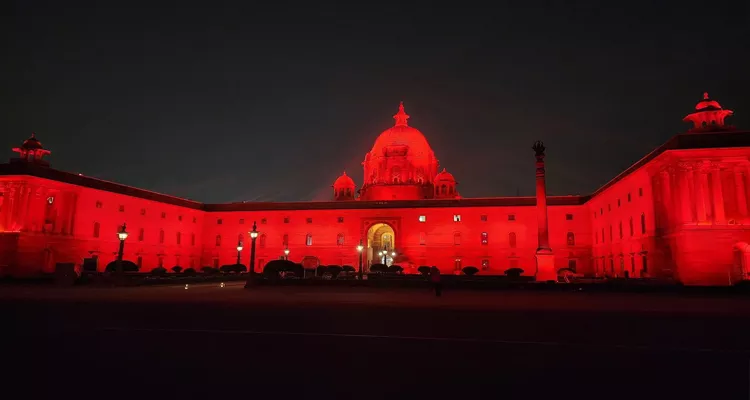 Video Rashtrapati Bhawan lit In Red As Part Of The Go Red Campaign For Dyslexia Awareness Month