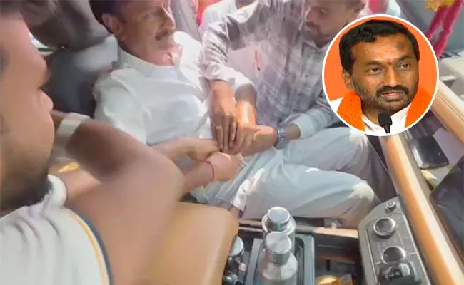 MLA Raghunandan Rao Reaction Attack On MP Kotha Prabhakar Reddy - Sakshi