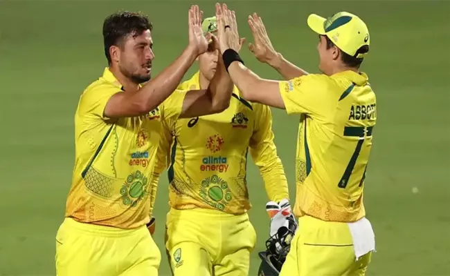 Aaron Finch picks his Australia XI vs india - Sakshi