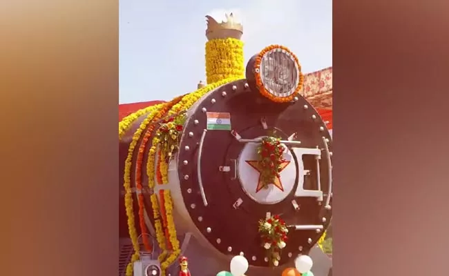 First Heritage Train Starts Operations In Rajasthan - Sakshi