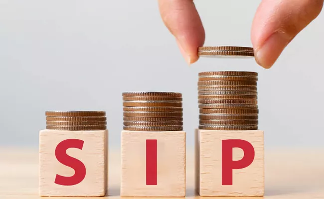 weekly sip or monthly sip which investment option is better - Sakshi