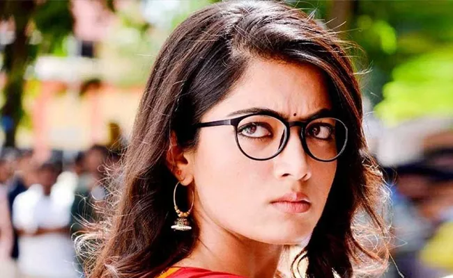 Actress Rashmika Mandanna DeepFake Video Case Delhi cops questions bihar teen - Sakshi