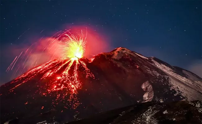 Nineteen Volcanoes Erupt Same Time - Sakshi