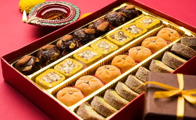 UCO Bank to distribute sweet packets to defaulters This Diwali - Sakshi