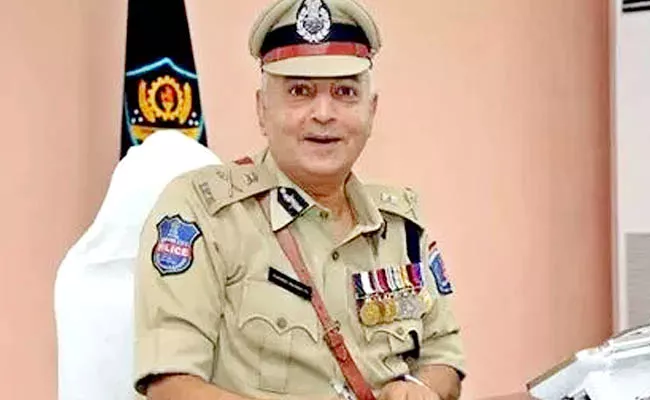 Hyderabad Police Commissioner Released Video on His Health - Sakshi