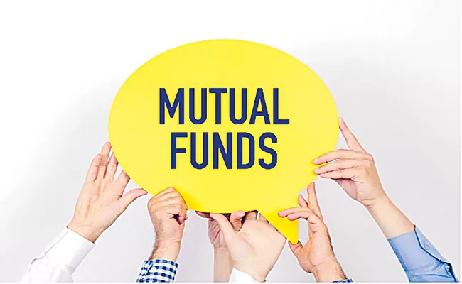 Mutual Funds See NFO Collection Jump 4 Times To Rs 22,000 Crore - Sakshi