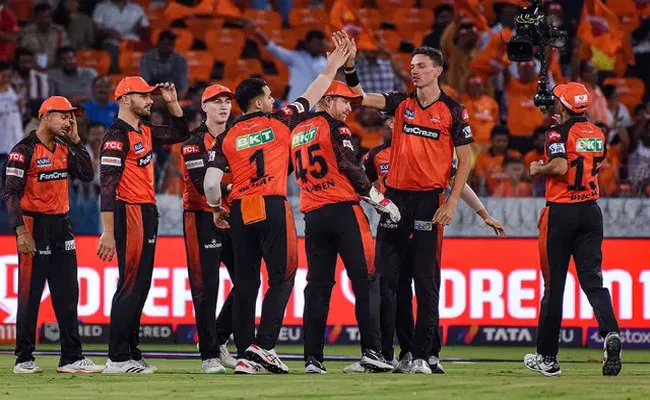 IPL 2024: Sunrisers Hyderabad Released And Retained Players List - Sakshi