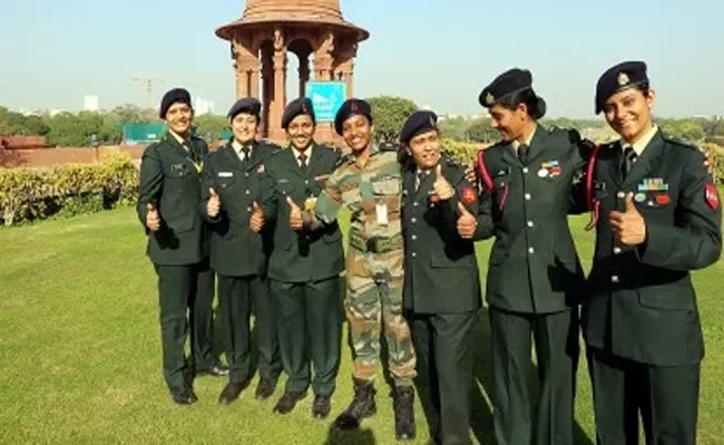 Supreme Court Rebukes Army For Arbitrary Denial Of Women Officers Promotion To Colonel - Sakshi
