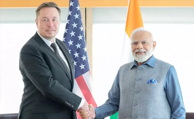 Elon Musk Starlink Could Get India License Soon - Sakshi