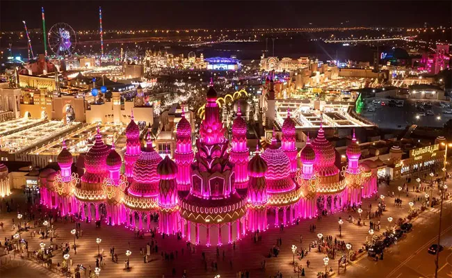 Diwali in Dubai how Celebration is Done - Sakshi