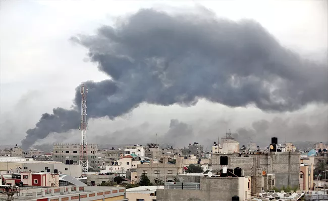 Israel-Hamas war: Israel fierce airstrike attaks - Sakshi