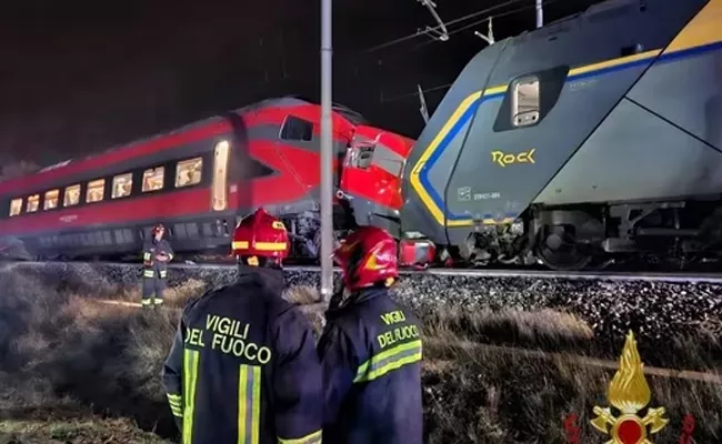 Passenger Trains Collision In Italy - Sakshi