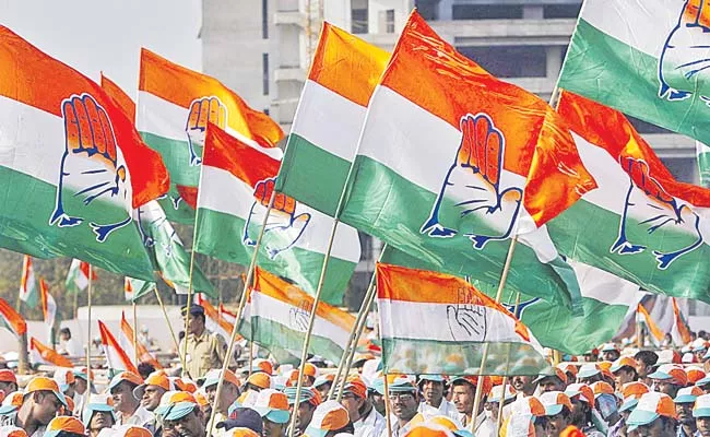 Congress has upper hand in Telangana elections - Sakshi