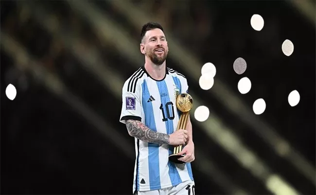 Lionel Messi 2022 FIFA WC Jerseys Sold For 78 Lakh Dollars In Online Auction - Sakshi