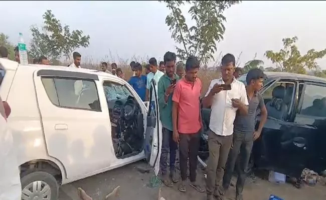 Car Road Accident At Narayanapet District - Sakshi