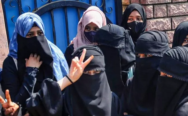 Row Over Hijab Again In Karnataka - Sakshi