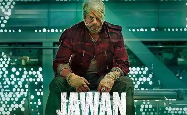 Jawan Director Atlee Thanks Success His Movie Number One In India - Sakshi