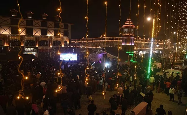 New Year Celebrated for the First Time at Lal Chowk of Kashmir - Sakshi