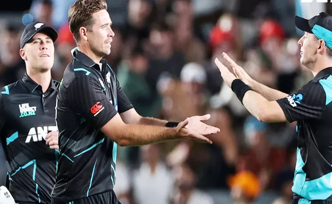 NZ vs Pak: Tim Southee Becomes 1st Player In History 150 T20I Wickets - Sakshi