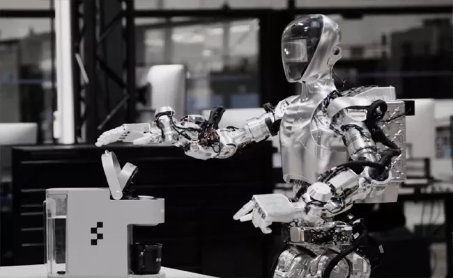Humanoid Robots Make Coffee Videos Viral - Sakshi