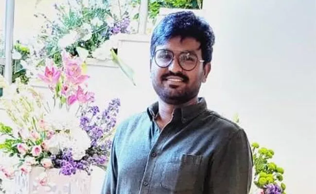 Engineering student died of heart attack - Sakshi