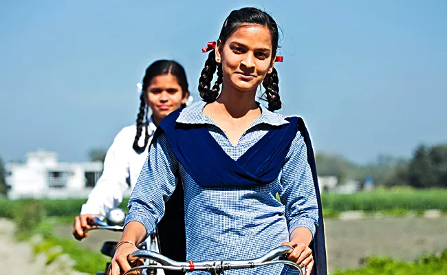 National Girl Child Day 24 january 2024: Seven tests for girls health - Sakshi