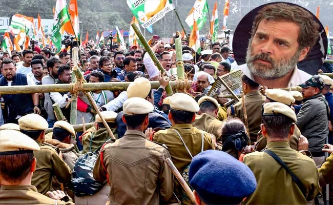 Assam Police transfer Rahul Gandhi, other Congress leaders Case To CID - Sakshi