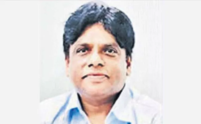 Former Director Shiva Balakrishna Suspended By HMDA - Sakshi