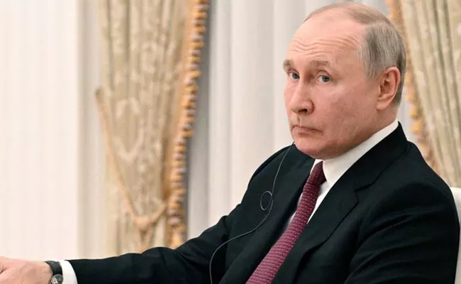 President Polls: Putin Claims He Made $1 Million 6 Years As Russia President - Sakshi