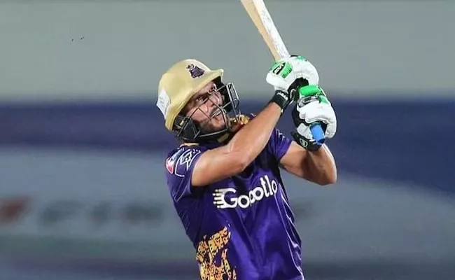 At The Age Of 43 Shahid Afridi Is Still Smashing Sixes And Scored A Blasting Fifty In SPL T20 2024 - Sakshi