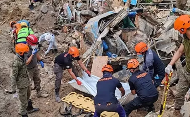 54 Died In Philippines Land Slide  - Sakshi