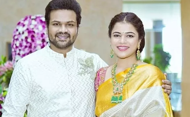 tollywood Hero Manchu Manoj Attended For A Event With Wife In hyderabad - Sakshi
