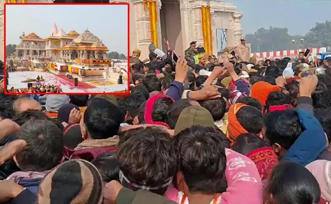 Large Member Of Devotees Queue In Ayodhya Ram Mandir - Sakshi