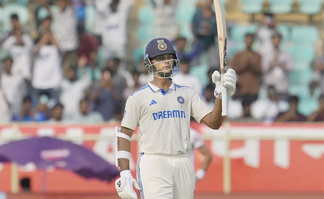 IND Vs ENG 2nd Test Match Live Score Updates In Telugu, Highlights And Viral Videos - Sakshi