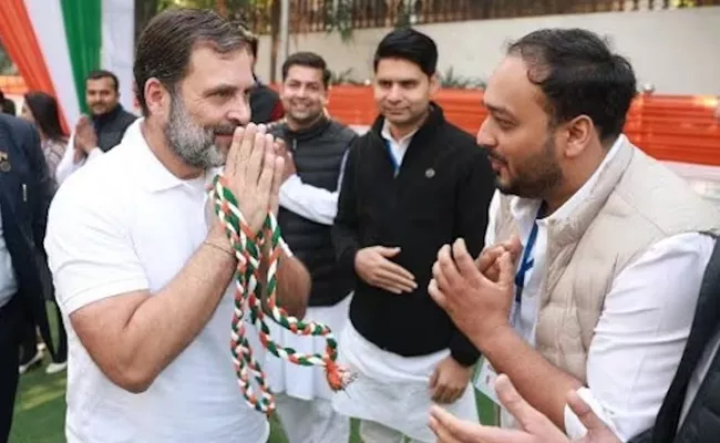 Zeeshan Siddique Says Was Told To Lose 10 Kg To Meet Rahul Gandhi - Sakshi