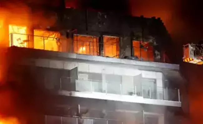 Fire Broke Out In 14 Storied Apartments In Spain 4 Sead - Sakshi