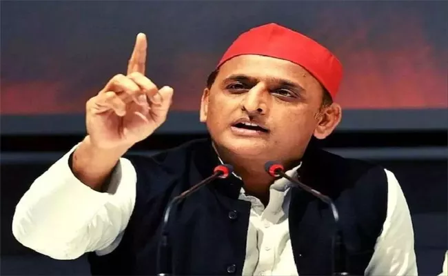 eight sp mlas did not reach in the meeting called by akhilesh yadav - Sakshi