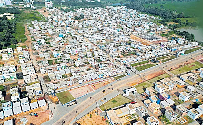 7062 crores for housing construction - Sakshi