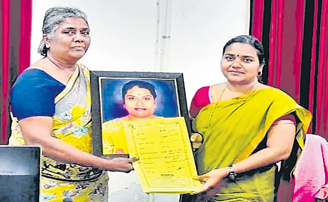 Pooranam: Madurai woman who donated land for government school - Sakshi