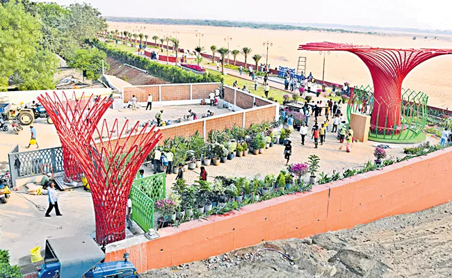 CM Jagan to launch new landmark of Vijayawada Riverfront Park - Sakshi