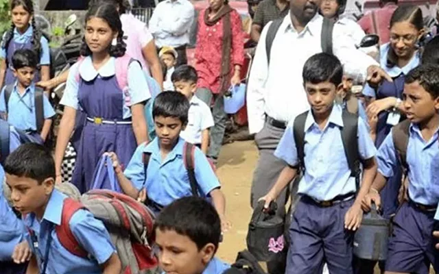 Half Day Schools in Telangana from 15th March - Sakshi