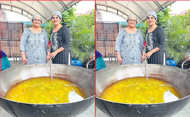 Mom-in-Law and Daughter-in-Law Use Grandma Secrets to Launch Hair Oil - Sakshi