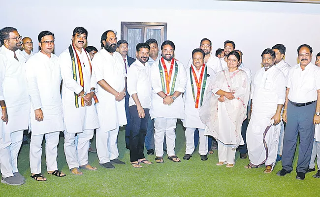 EX MP Jithender Reddy Joined In Congress - Sakshi