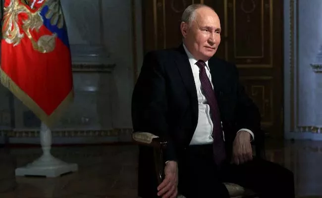 Expelled Russia Investor Sensational Comments On Putin - Sakshi