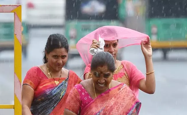 Rain Forecast To Telangana For Two Days - Sakshi